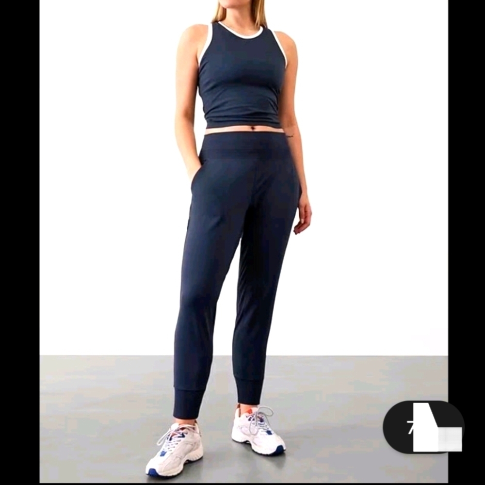 NWT Athleta Navy Blue Venice Jogger Apparel..SIZE:XL